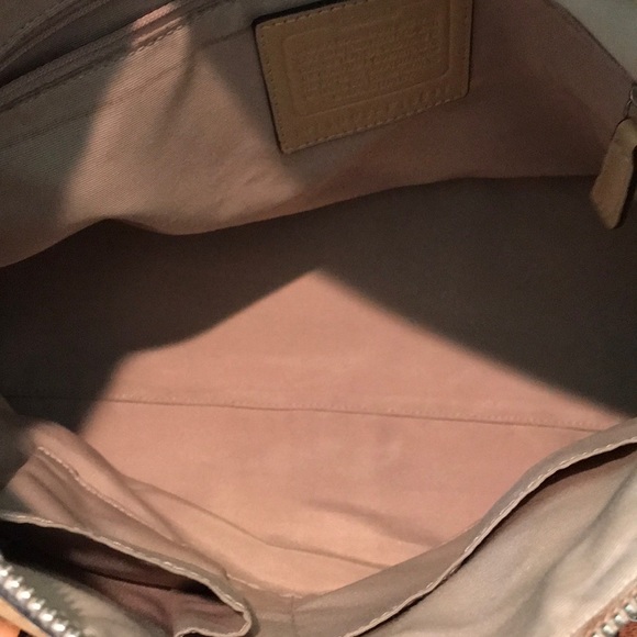 Coach “Hampton” Large Tan Cowhide Leather Satchel - Picture 16 of 16